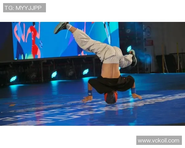 成都街舞队逆袭之路在世界攀岩锦标赛中展现风采与激情