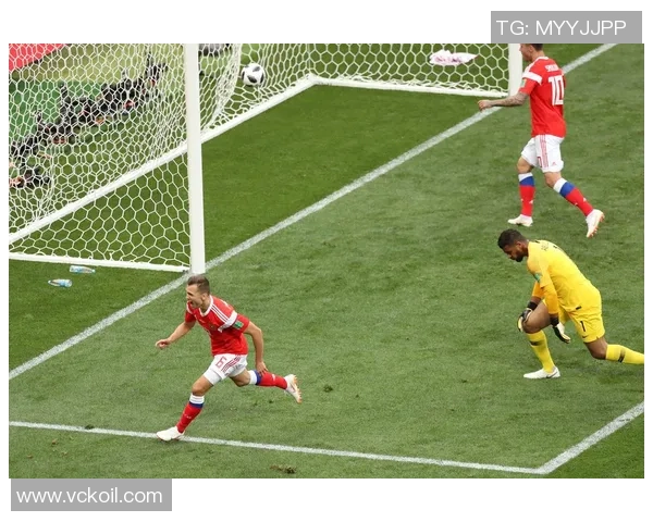 足球明星进球挑战赛精彩瞬间集锦与背后故事分享 足球明星进球挑战赛精彩瞬间集锦与背后故事分享